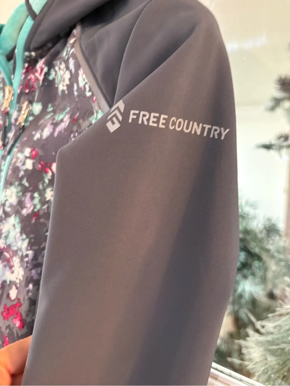 Free Country Girls Large 10/12 Floral Softshell Fleece Lined Hooded Jacket